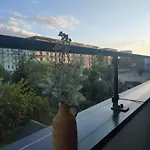 Διαμέρισμα Glam, King-size Bed, Terrace, Free Indoor Parking