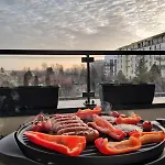 Glam, King-size Bed, Terrace, Free Indoor Parking * Βρότσλαβ