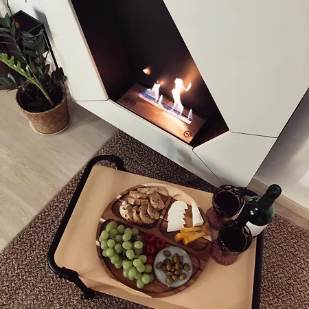 Glam, King-size Bed, Terrace, Free Indoor Parking فروتسواف