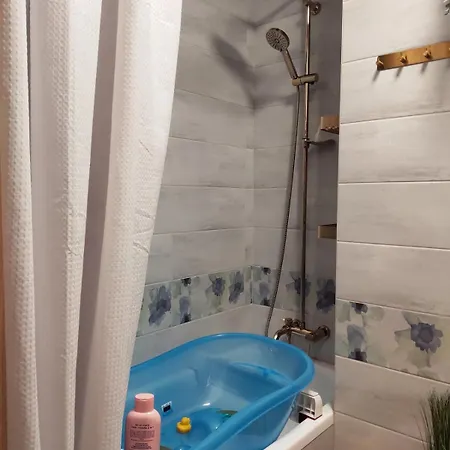 Glam, King-size Bed, Terrace, Free Indoor Parking شقة *