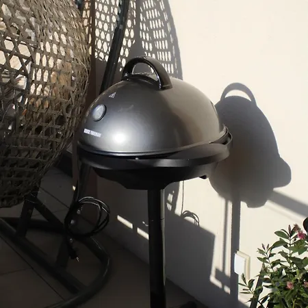 Апартаменты Glam, King-size Bed, Terrace, Free Indoor Parking Вроцлав