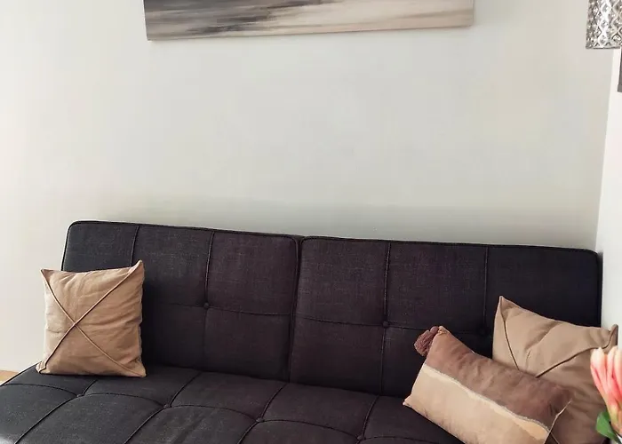 Appartement Glam, King-size Bed, Terrace, Free Indoor Parking Wrocław