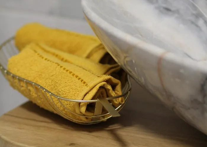 Glam, King-size Bed, Terrace, Free Indoor Parking Wrocław