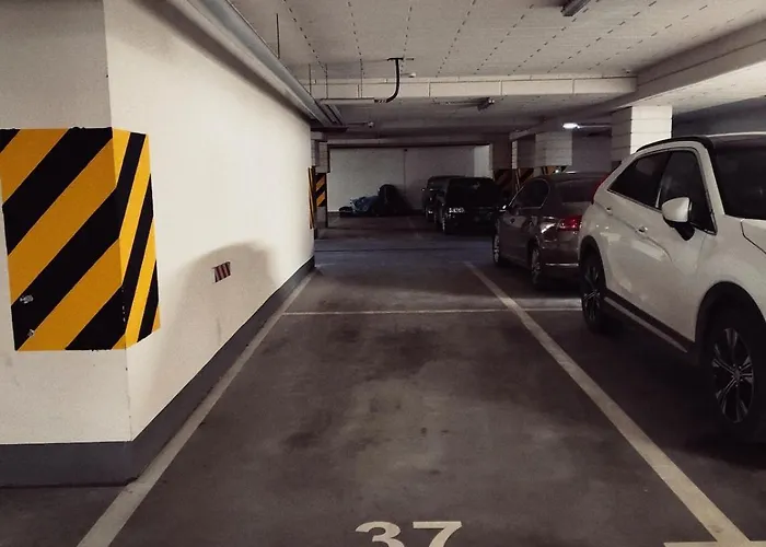 Appartement Glam, King-size Bed, Terrace, Free Indoor Parking Wrocław